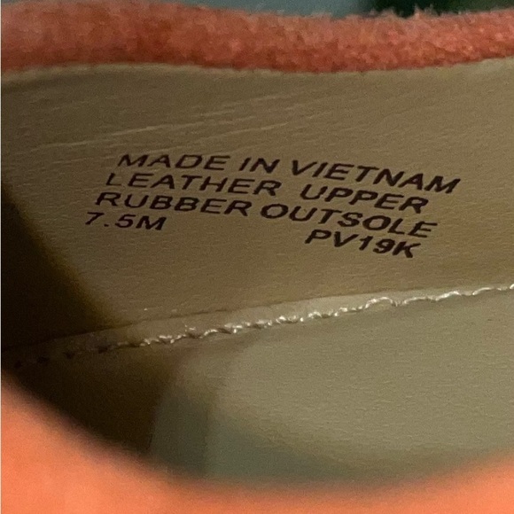 Michael Michael Kors Pink-Grapefruit Suede Shoes SZ 7.5M - Picture 11 of 14